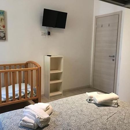 Appartamento In Zona Bocconi Милан Экстерьер фото